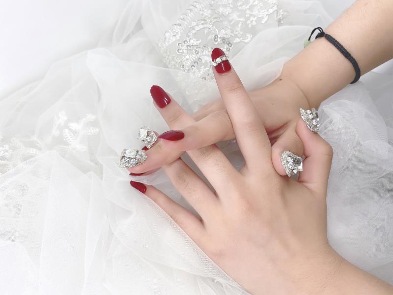 24-Piece Reusable Fake Nail Tips